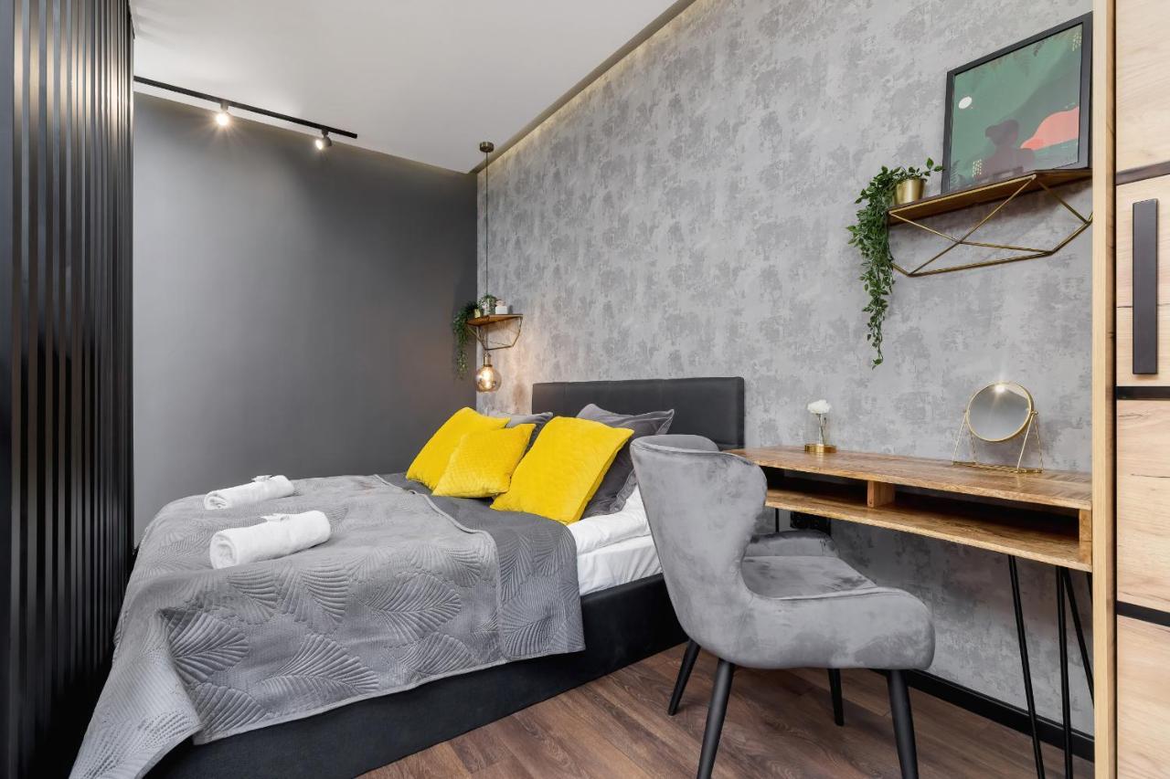 Old Town Studio Good Vibes By Noclegi Renters Krakow Bagian luar foto